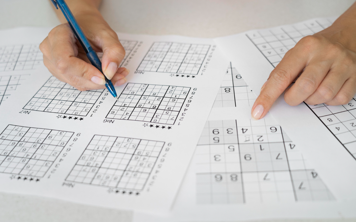 Křížovky a sudoku: Proč je mozek miluje, ale v prevenci demence vás neochrání?